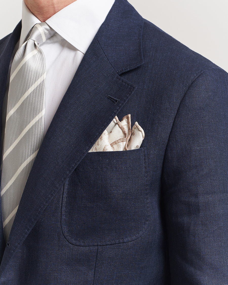 Herren | Brunello Cucinelli Paisley Silk Pocket Square White/Beige | Brunello Cucinelli | Paisley Silk Pocket Square White/Beige