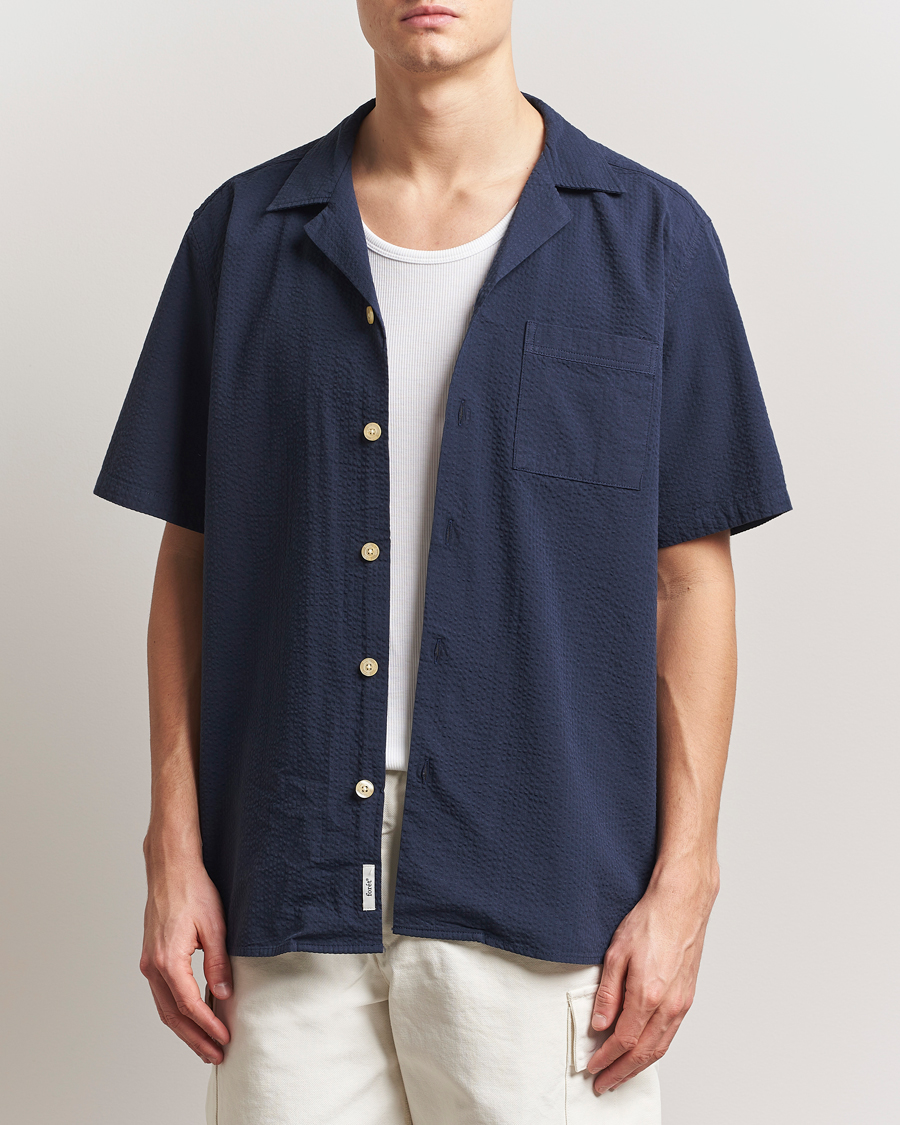Herren | Hemden | Forét | Hush Short Sleeve Seersucker Shirt Navy