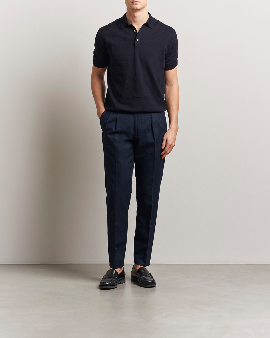 Herren | Hosen | Incotex | Tapered Fit Pleated Linen Slacks Navy