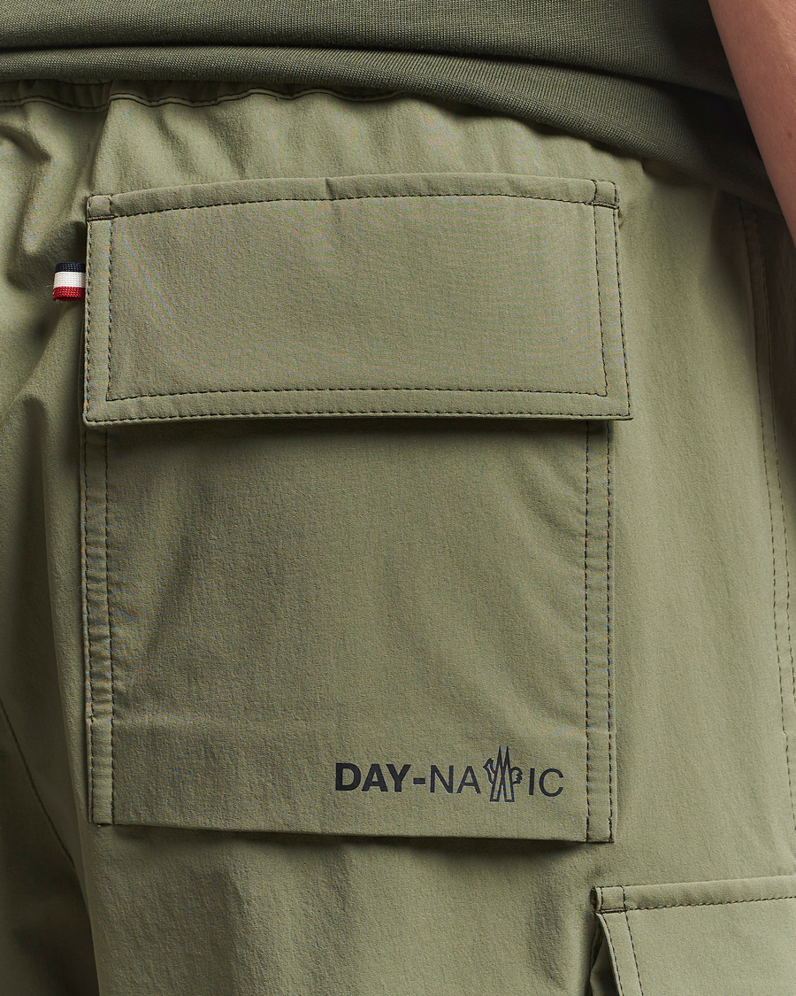 Herren | Shorts | Moncler Grenoble | Cargo Shorts Military
