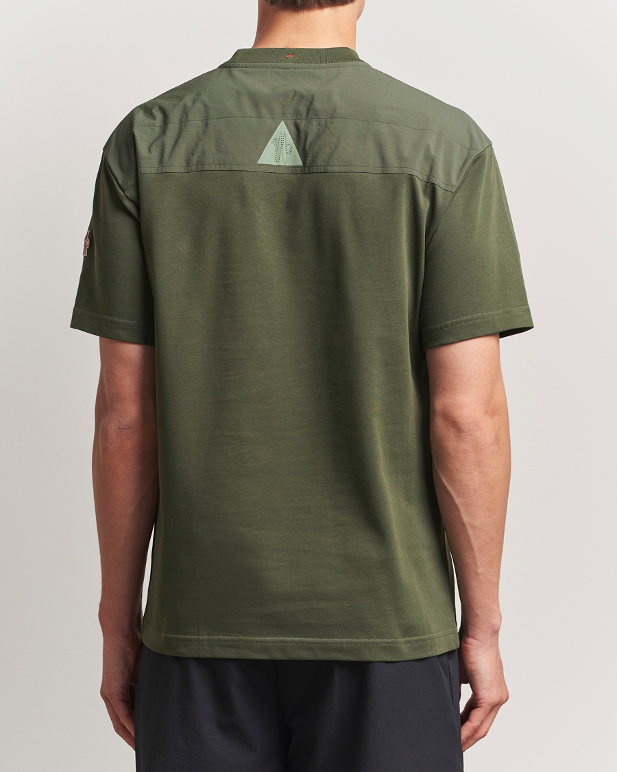 Herren | T-Shirts | Moncler Grenoble | Utility Pocket T-Shirt Military