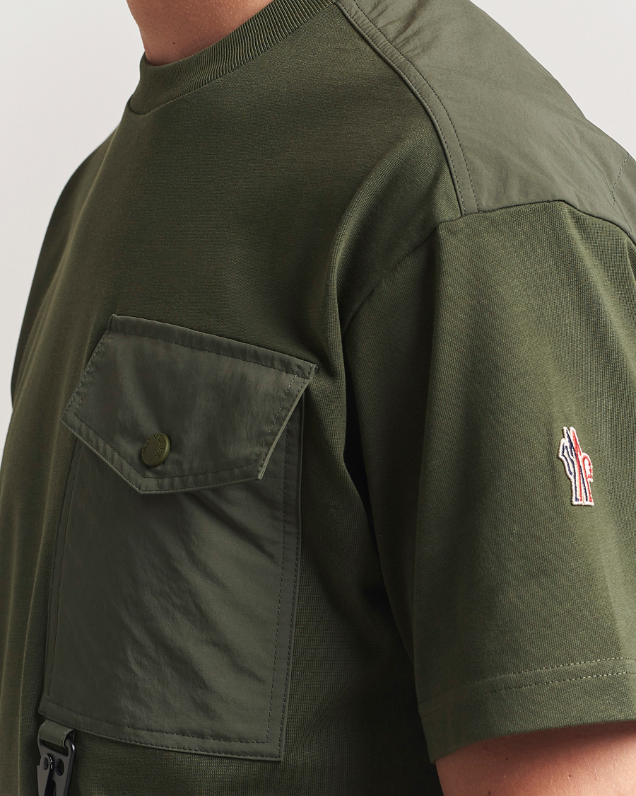 Herren | T-Shirts | Moncler Grenoble | Utility Pocket T-Shirt Military