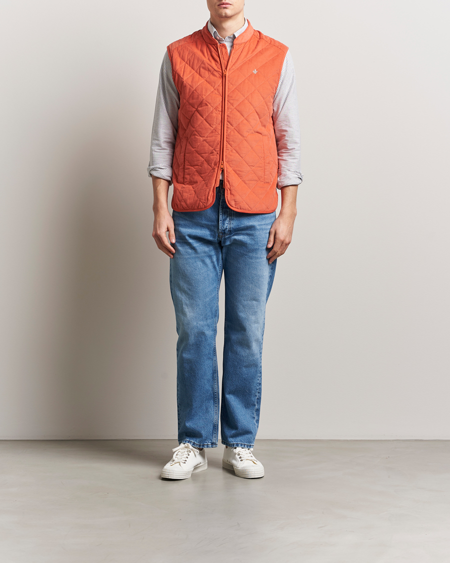 Herren | Westen | Morris | Teddy Quilted Cord Vest Orange