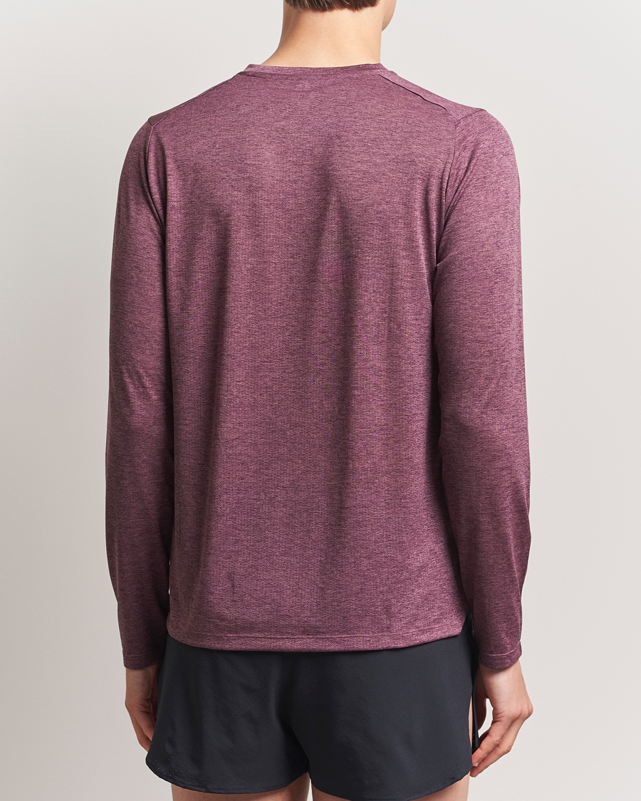 Herren | T-Shirts | New Balance Running | Athletics Run Long Sleeve T-Shirt Faded Plum