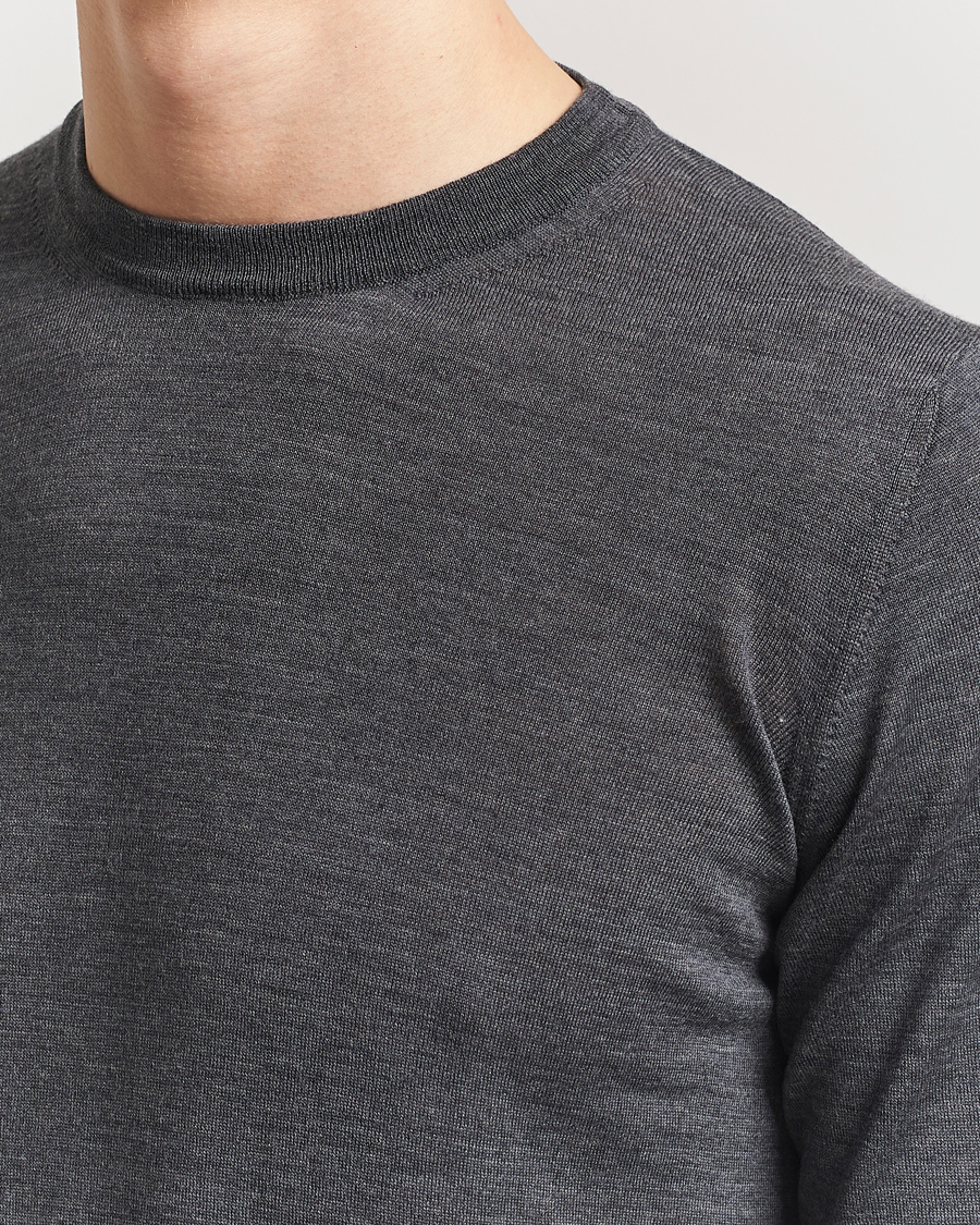 Herren | Pullover | Piacenza Cashmere | Merino Wool Crew Neck Sweater Charcoal