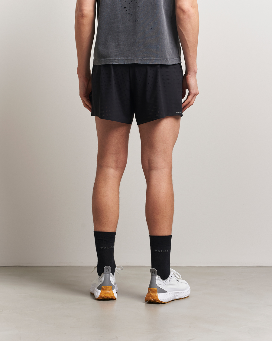 Herren | Shorts | Satisfy | Space-O 5 Inch Shorts Black