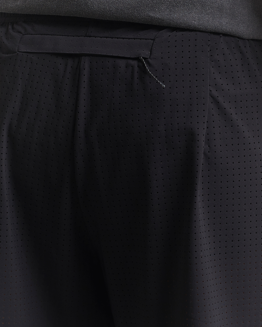 Herren | Shorts | Satisfy | Space-O 5 Inch Shorts Black