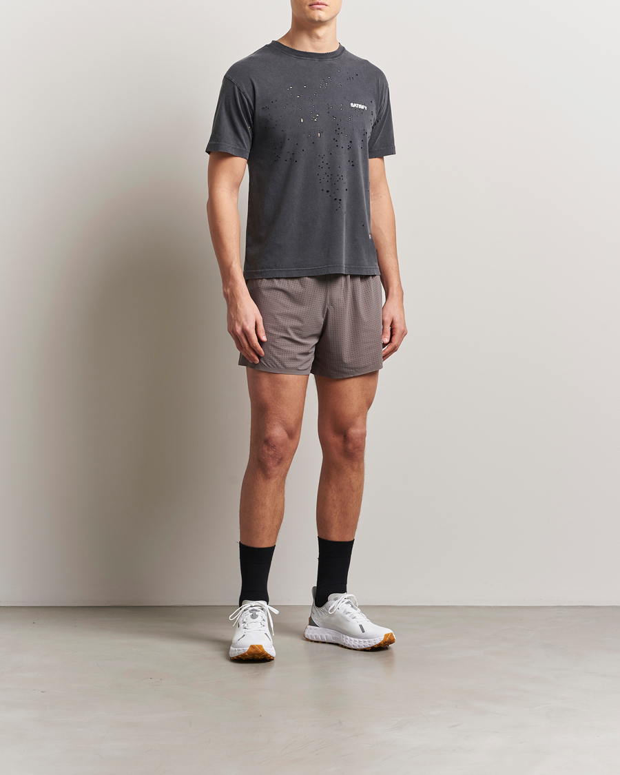 Herren | Shorts | Satisfy | Space-O 5 Inch Shorts Taupe