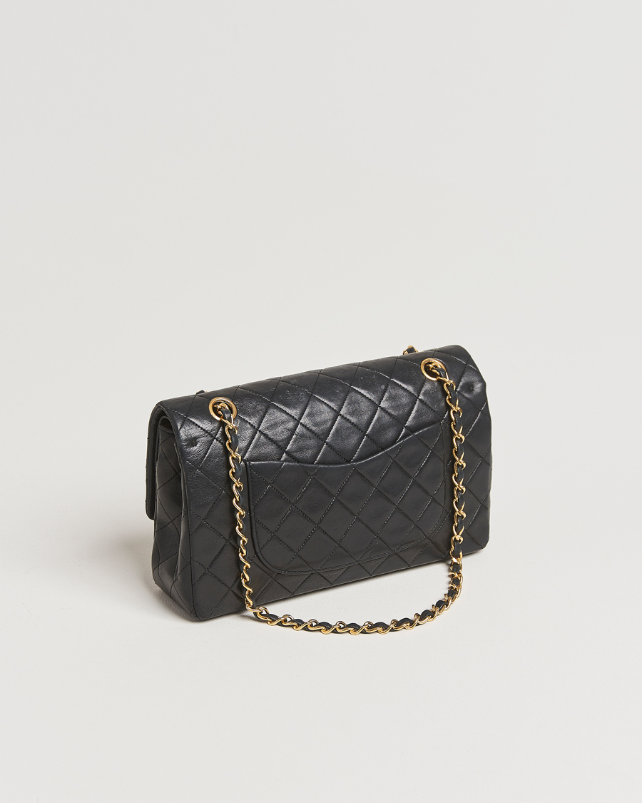 Herren | Chanel Pre-Owned Classic Medium Double Flap Bag Lambskin Black | Chanel Pre-Owned | Classic Medium Double Flap Bag Lambskin Black