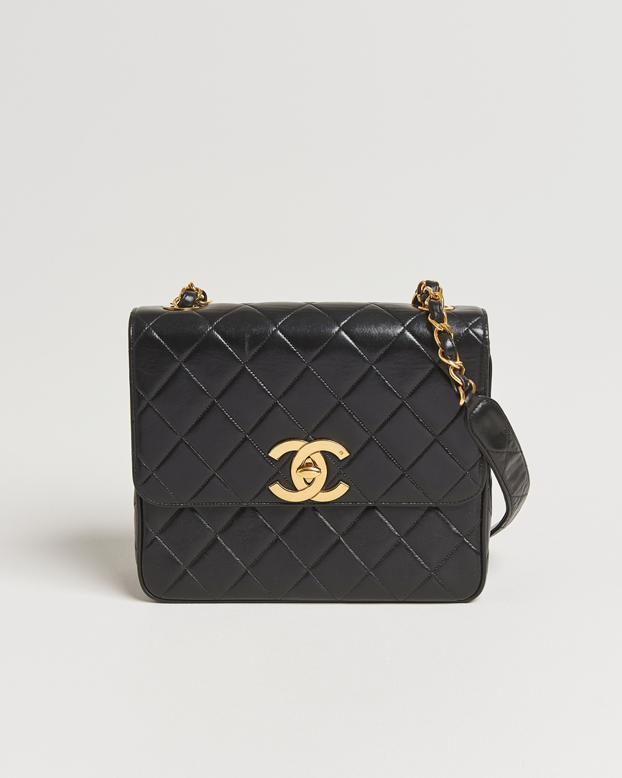 Herren | Chanel Pre-Owned Classic Flap Bag Deca Squared Lambskin Black | Chanel Pre-Owned | Classic Flap Bag Deca Squared Lambskin Black