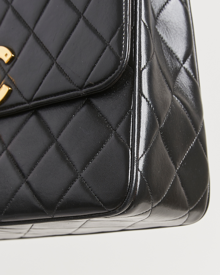 Herren | Chanel Pre-Owned Classic Flap Bag Deca Squared Lambskin Black | Chanel Pre-Owned | Classic Flap Bag Deca Squared Lambskin Black