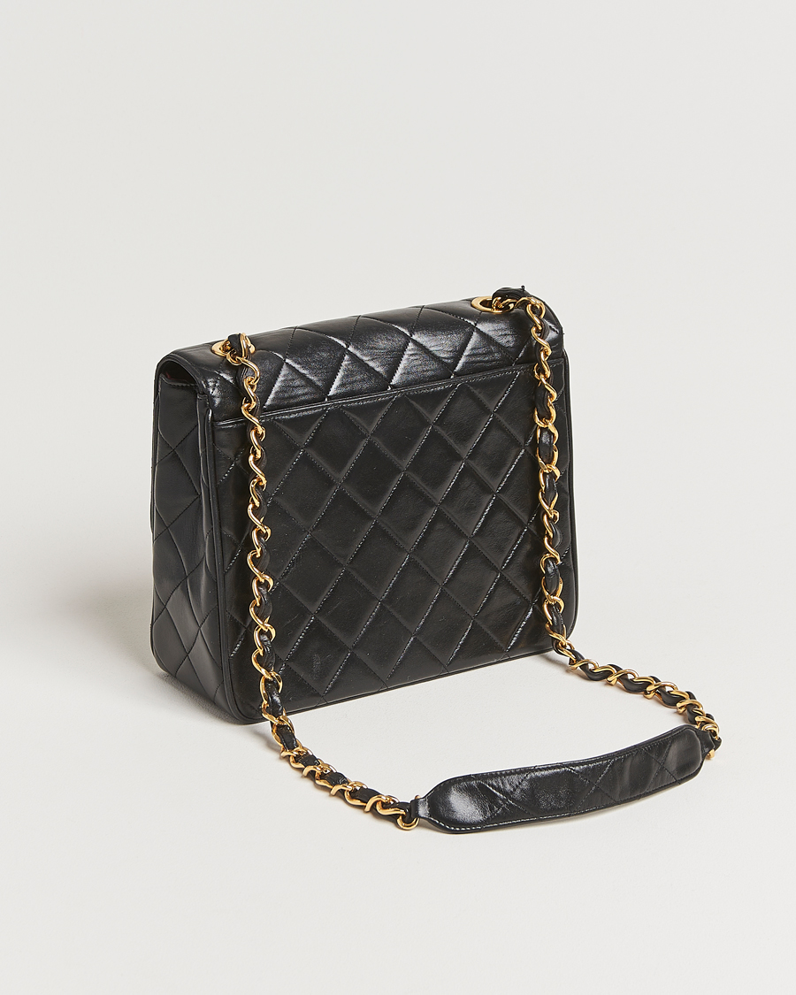 Herren | Chanel Pre-Owned Classic Flap Bag Deca Squared Lambskin Black | Chanel Pre-Owned | Classic Flap Bag Deca Squared Lambskin Black