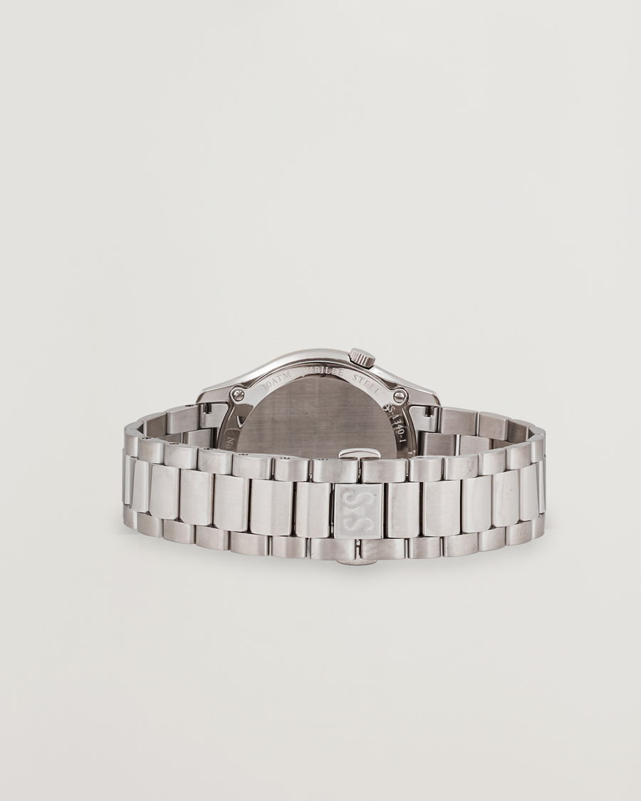 Herren | Sjöö Sandström Jubilee Steel Quartz 40mm Gold Bezel White/Steel | Sjöö Sandström | Jubilee Steel Quartz 40mm Gold Bezel White/Steel