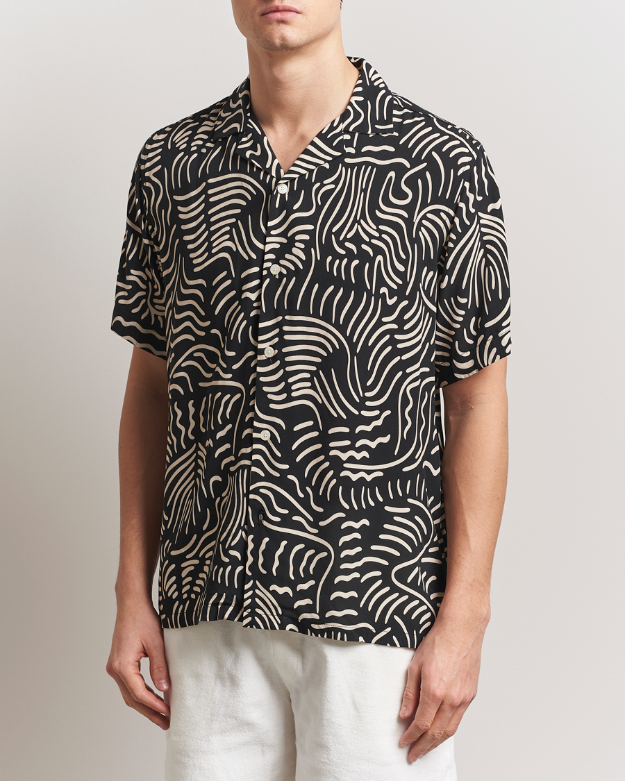 Herren | Hemden | OAS | Viscose Resort Short Sleeve Shirt Tar Lorenzo