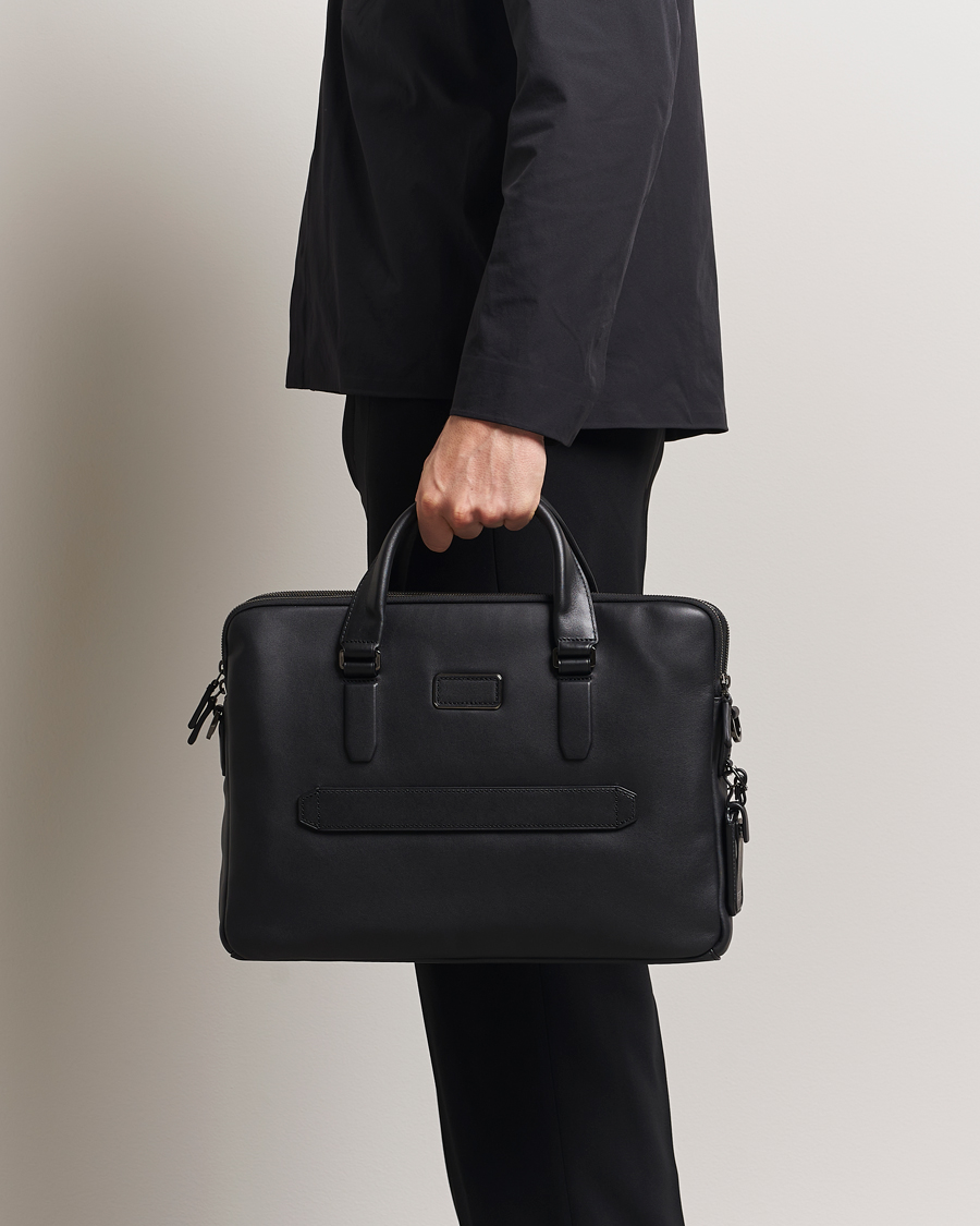 Herren | TUMI Harrison Sycamore Slim Leather Brief Black | TUMI | Harrison Sycamore Slim Leather Brief Black