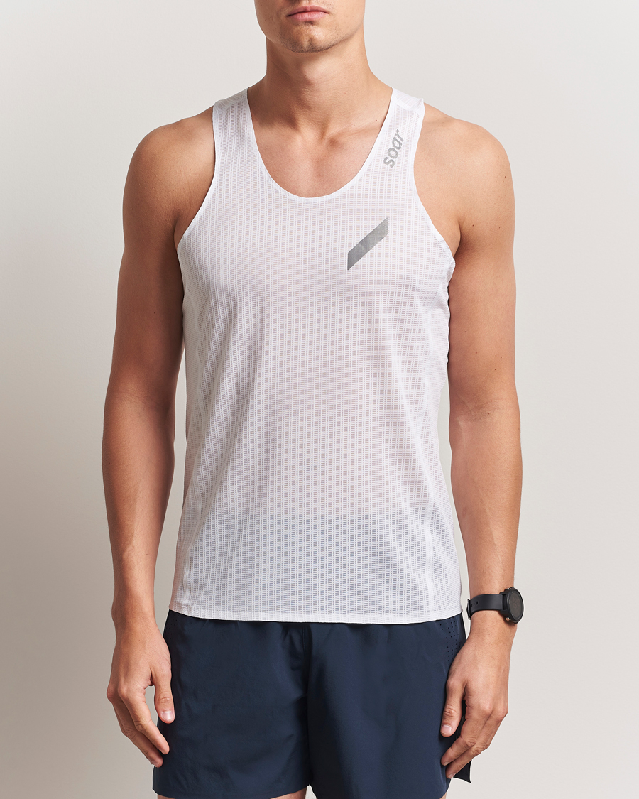 Herren | T-Shirts | SOAR Running | Race Vest White