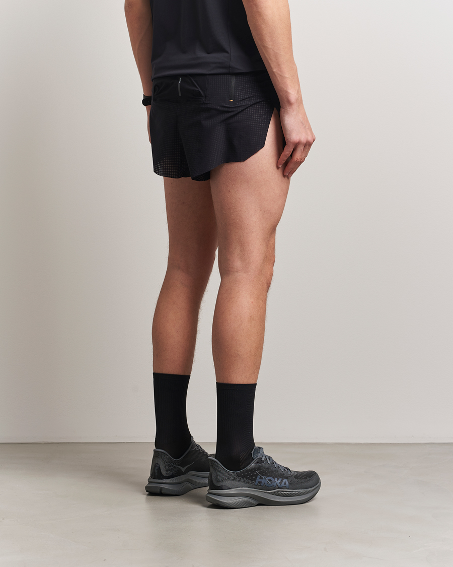 Herren | Shorts | SOAR Running | Marathon Short Black