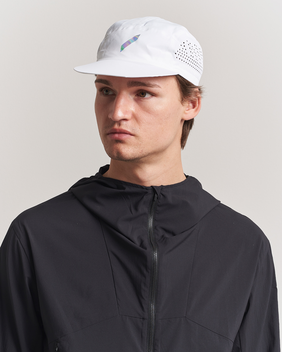 Herren | Hüte & Mützen | SOAR Running | Run Cap White