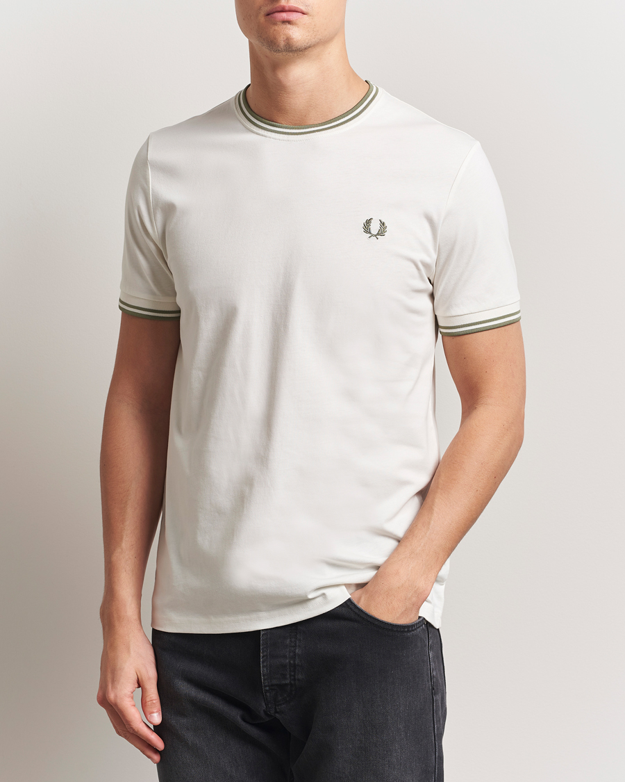 Herren | T-Shirts | Fred Perry | Twin Tipped T-Shirt Light Ecru