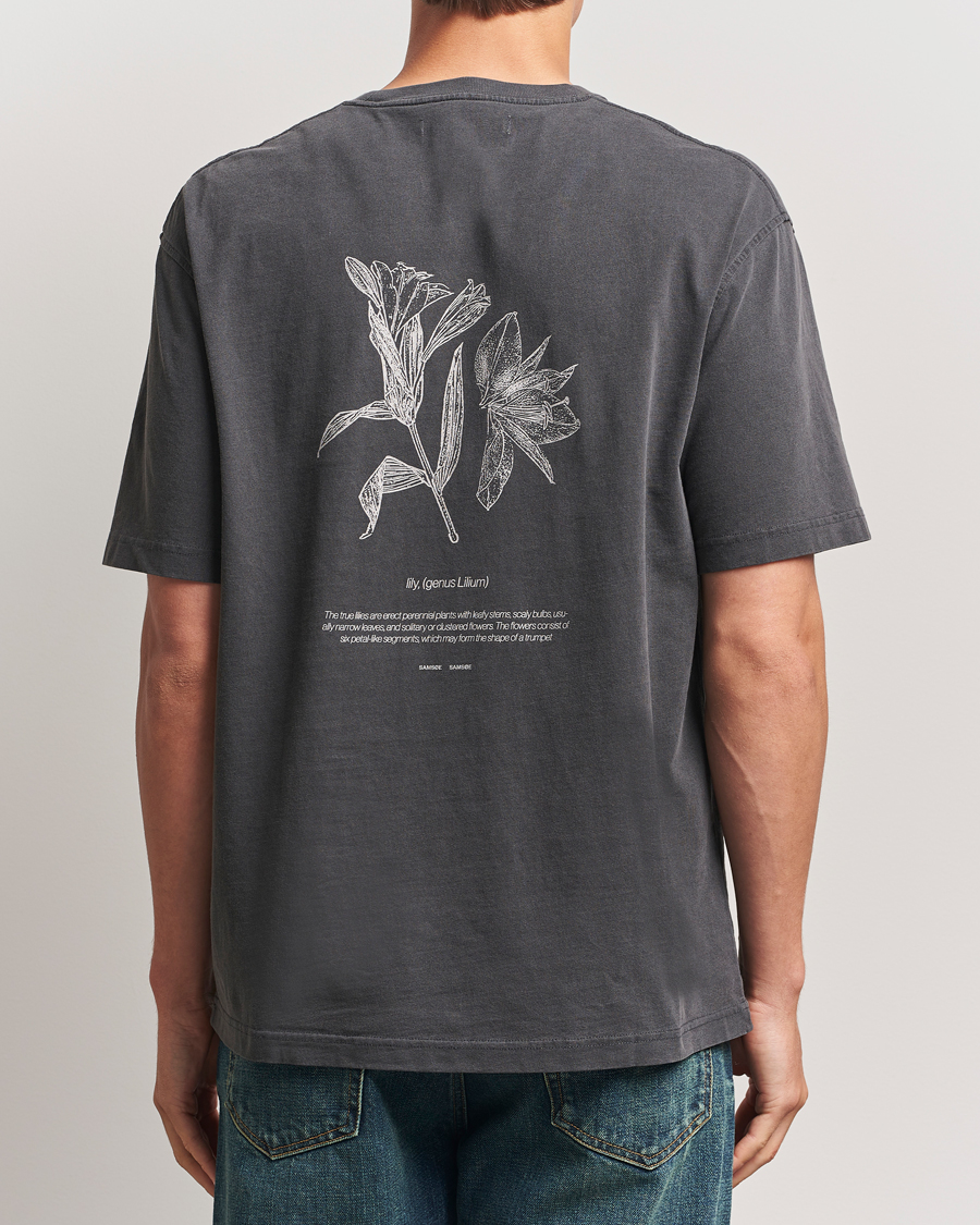 Herren | T-Shirts | Samsøe Samsøe | Printed Lily Crew Neck T-Shirt Washed Black