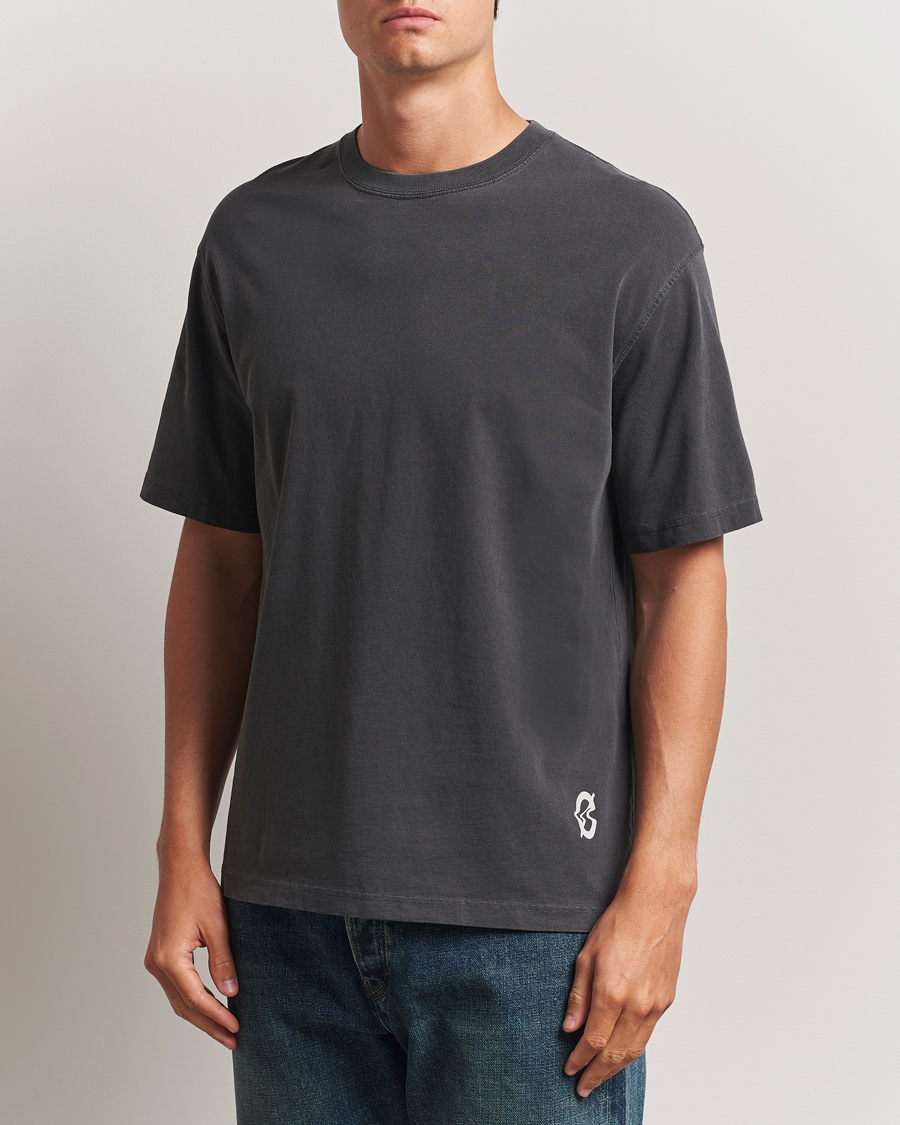 Herren | T-Shirts | Samsøe Samsøe | Printed Swirl Crew Neck T-Shirt Washed Black