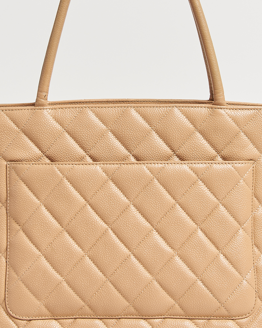 Herren | Gifts for Her | Chanel Pre-Owned | Medallion Tote Bag Caviar Beige