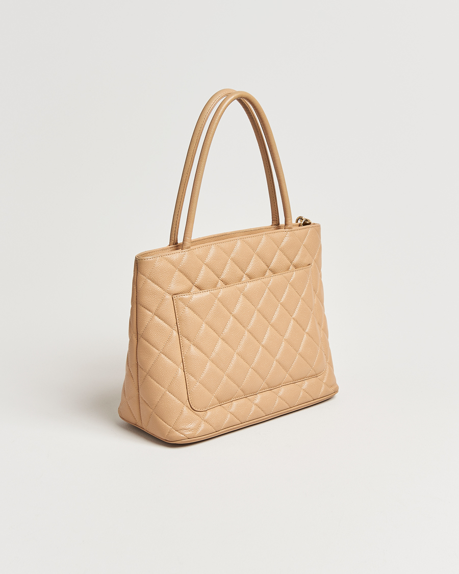 Herren | Gifts for Her | Chanel Pre-Owned | Medallion Tote Bag Caviar Beige