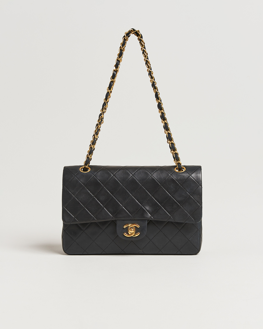 Herren | Chanel Pre-Owned Classic Medium Double Flap Bag Lambskin Black | Chanel Pre-Owned | Classic Medium Double Flap Bag Lambskin Black
