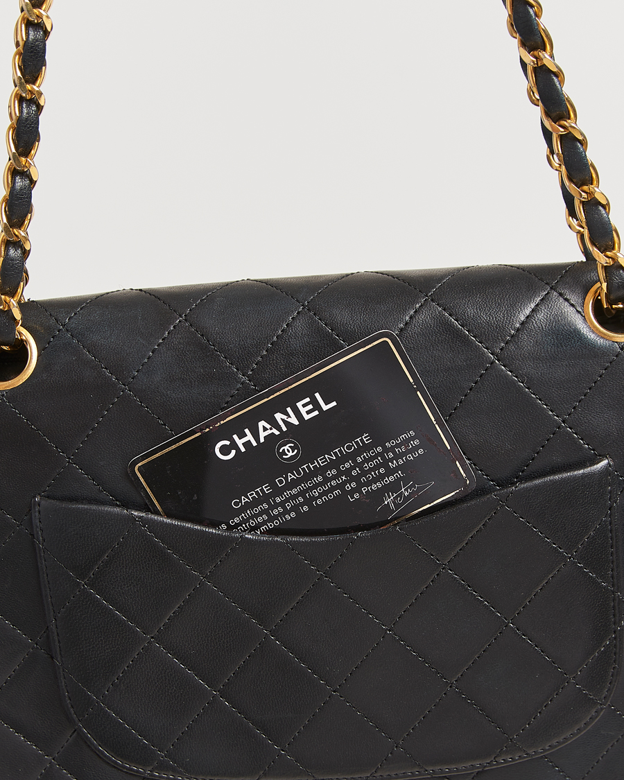 Herren | Chanel Pre-Owned Classic Medium Double Flap Bag Lambskin Black | Chanel Pre-Owned | Classic Medium Double Flap Bag Lambskin Black