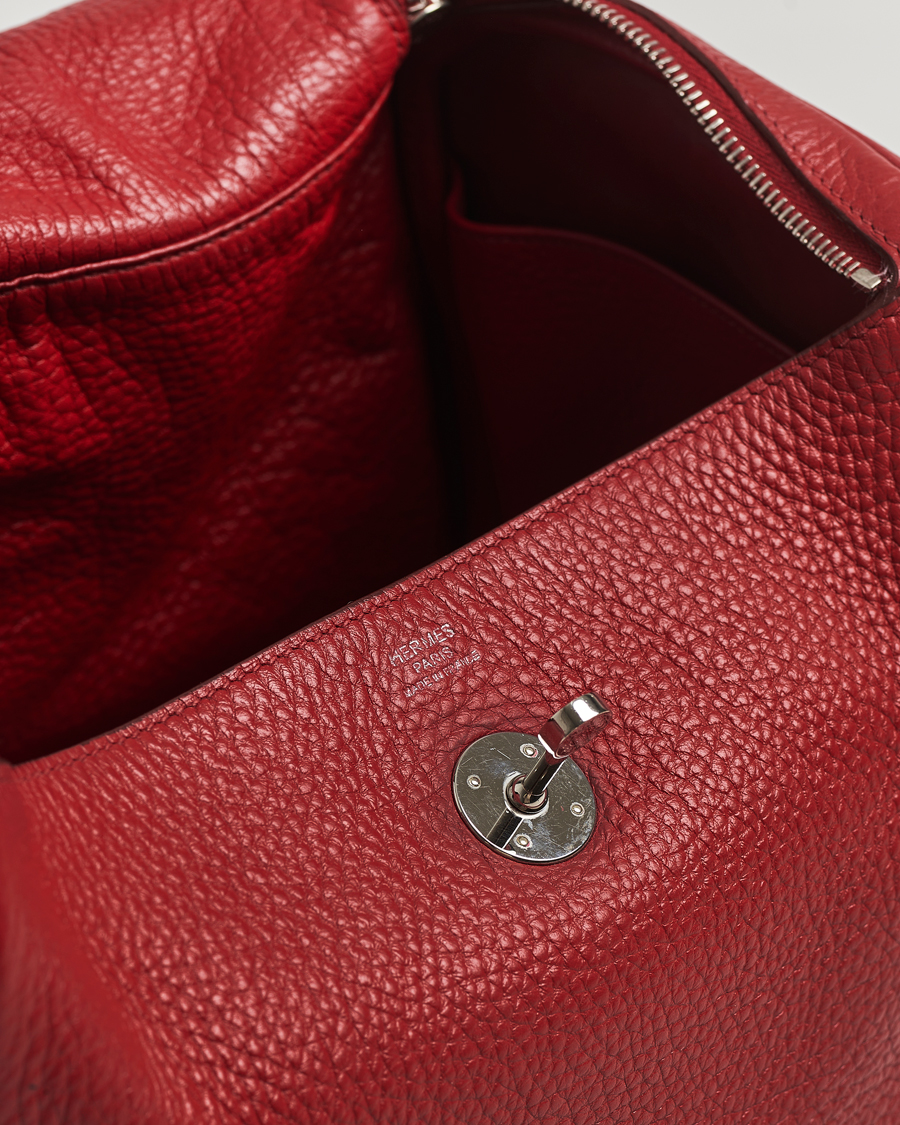 Herren | Pre-Owned & Vintage Bags | Hermès Pre-Owned | Lindy 30 Bag Taurillon Clemence Leather Red