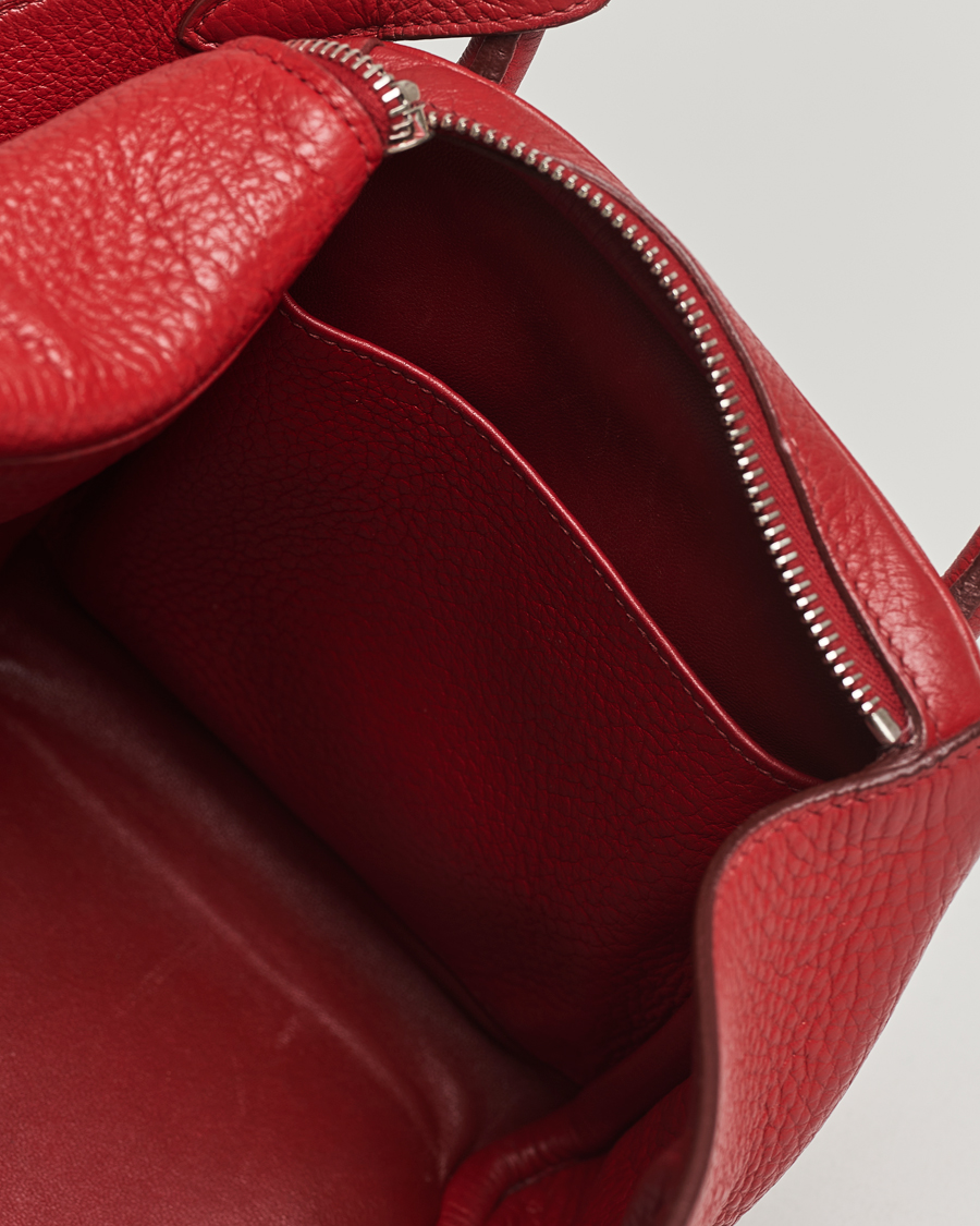 Herren | Pre-Owned & Vintage Bags | Hermès Pre-Owned | Lindy 30 Bag Taurillon Clemence Leather Red