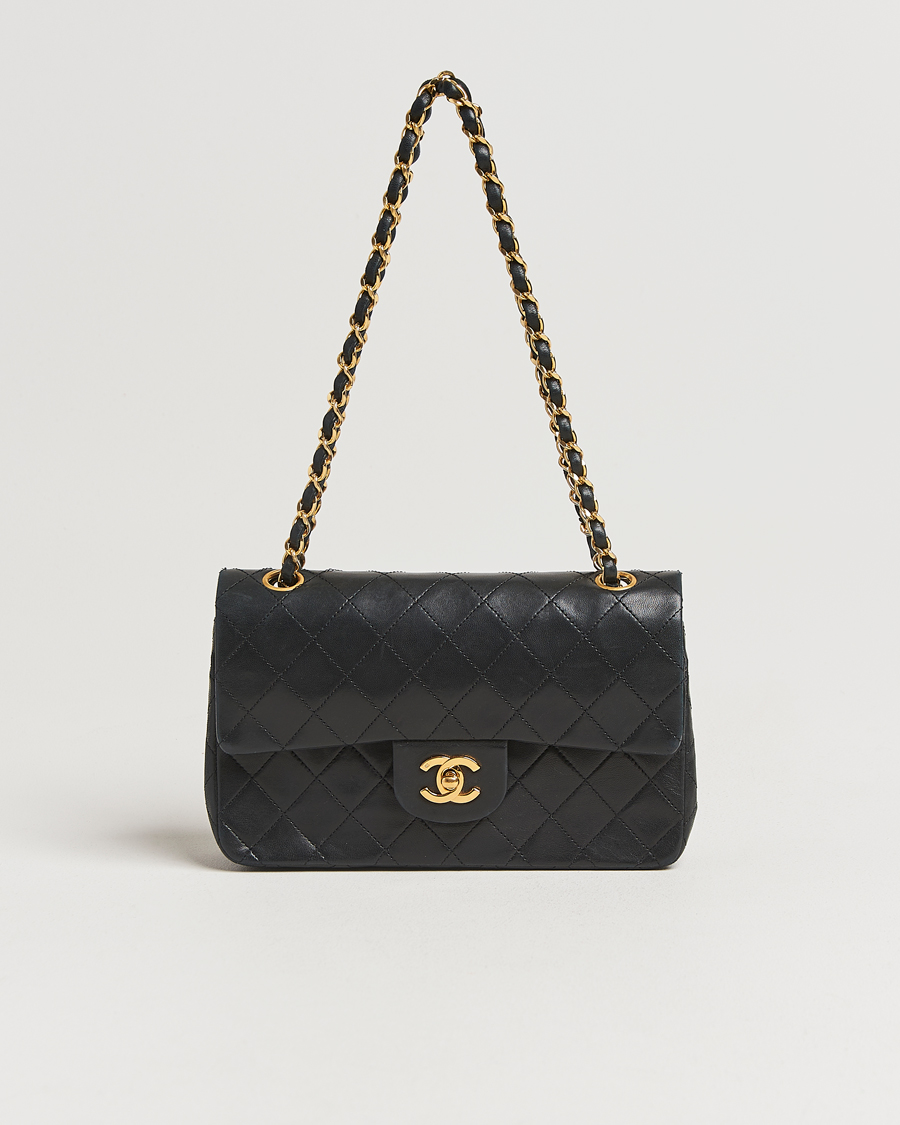 Herren | Gifts for Her | Chanel Pre-Owned | Classic Double Flap Small Lambskin Black