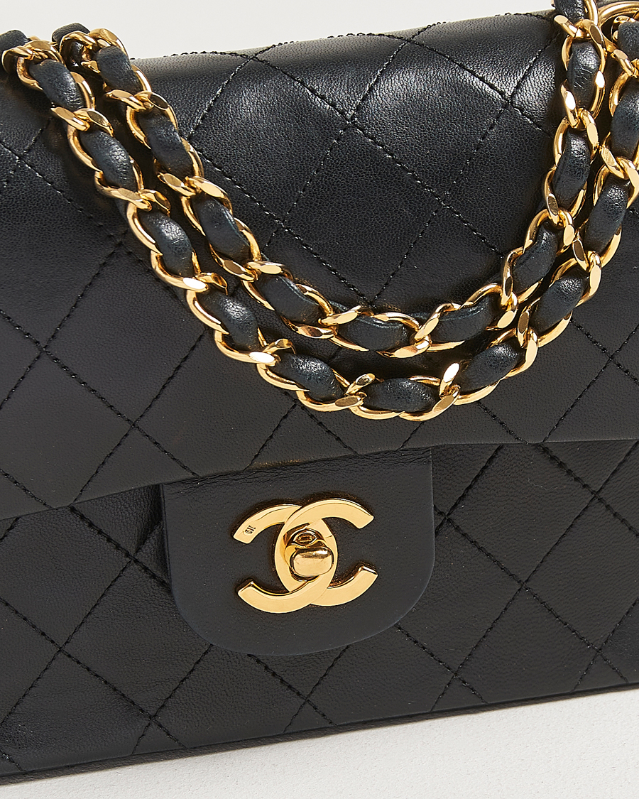 Herren | Gifts for Her | Chanel Pre-Owned | Classic Double Flap Small Lambskin Black