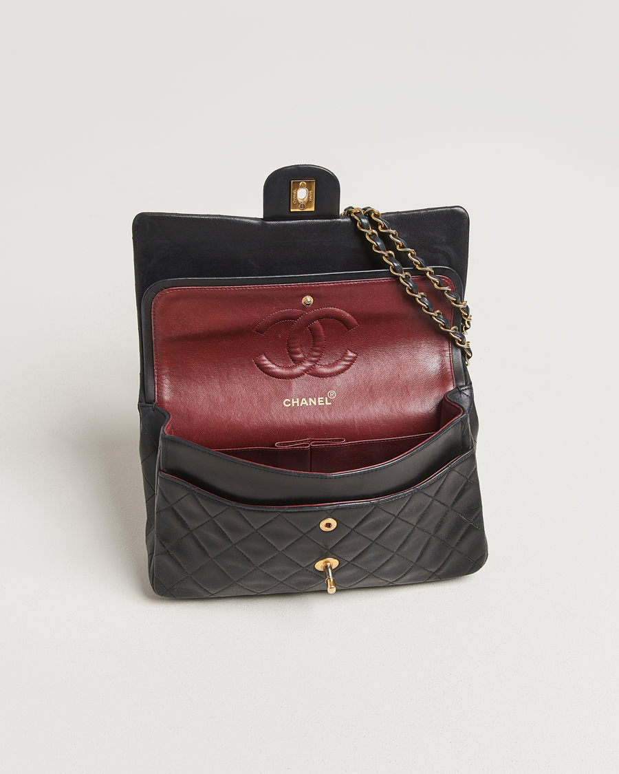 Herren | Gifts for Her | Chanel Pre-Owned | Classic Double Flap Medium Lambskin Black
