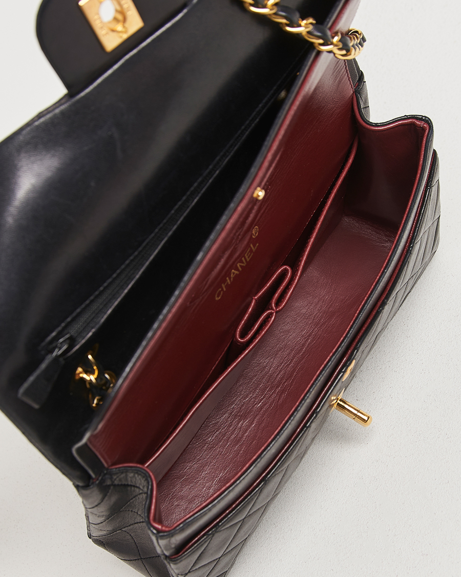 Herren | Gifts for Her | Chanel Pre-Owned | Classic Double Flap Medium Lambskin Black