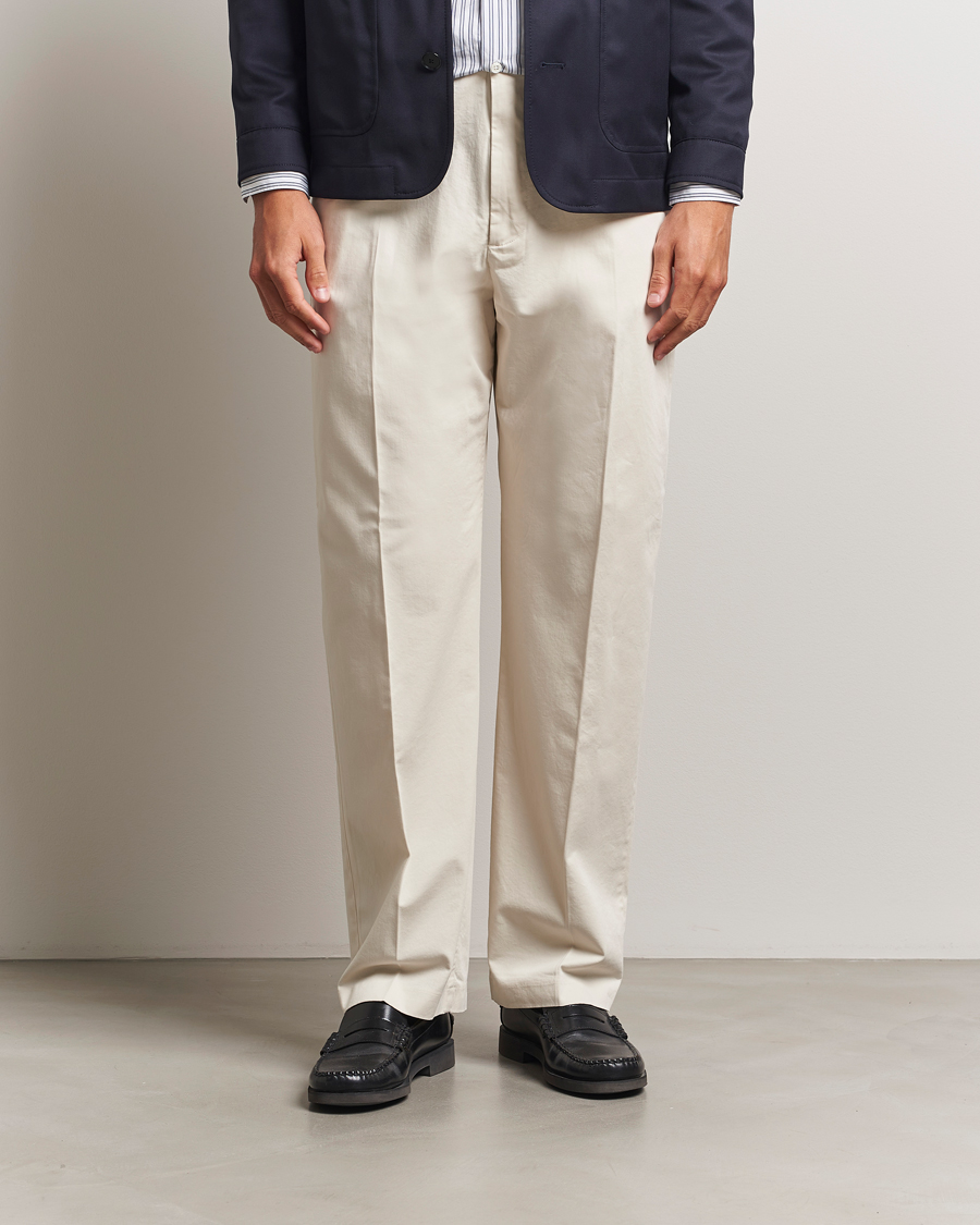 Herren | Hosen | NN07 | Paw Cotton/Lyocell Pleated Trousers Ivory