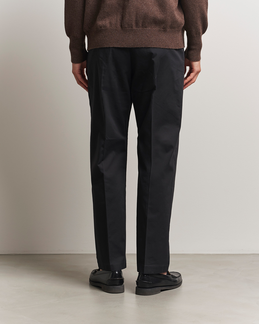 Herren | Hosen | NN07 | Paw Cotton/Lyocell Pleated Trousers Black