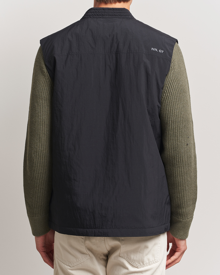 Herren | Westen | NN07 | Yuki Padded Vest Black