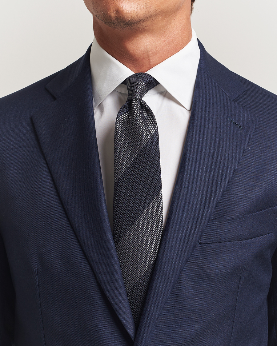 Herren | Krawatten | Amanda Christensen | Silk Grenadine Blockstriped 8cm Tie Navy/Grey