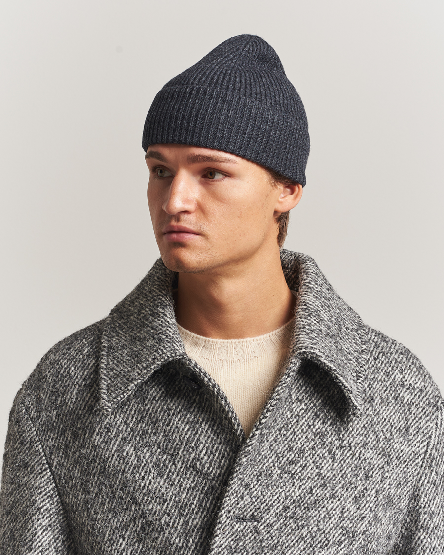 Herren | Mützen | Amanda Christensen | Rib Knitted Merino Wool Cap Anthracite Melange