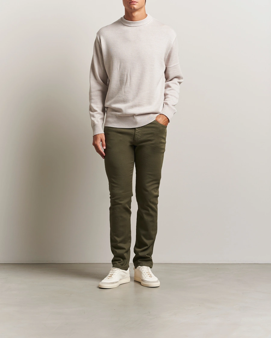 Herren | Jeans | J.Lindeberg | Jax Left Hand Twill Jeans Forest Green