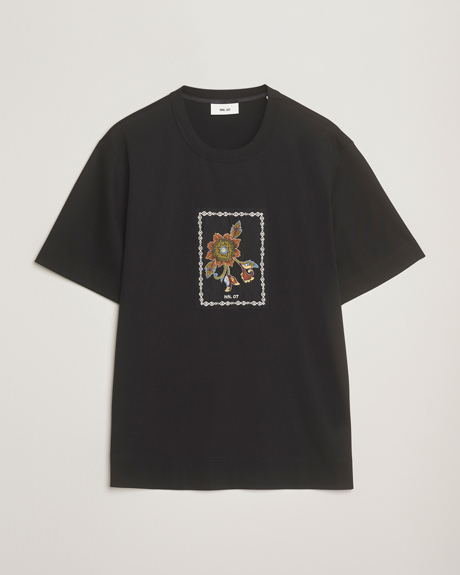 Herren | T-Shirts | NN07 | Pedro Mercerized Flower T-Shirt Black