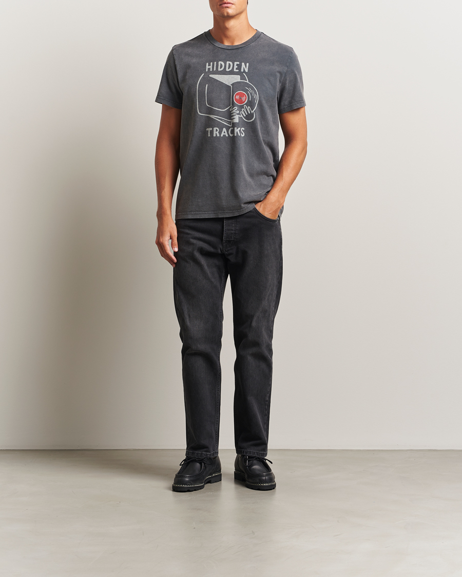 Herren | T-Shirts | Nudie Jeans | Roy Hidden Track T-Shirt Antracite