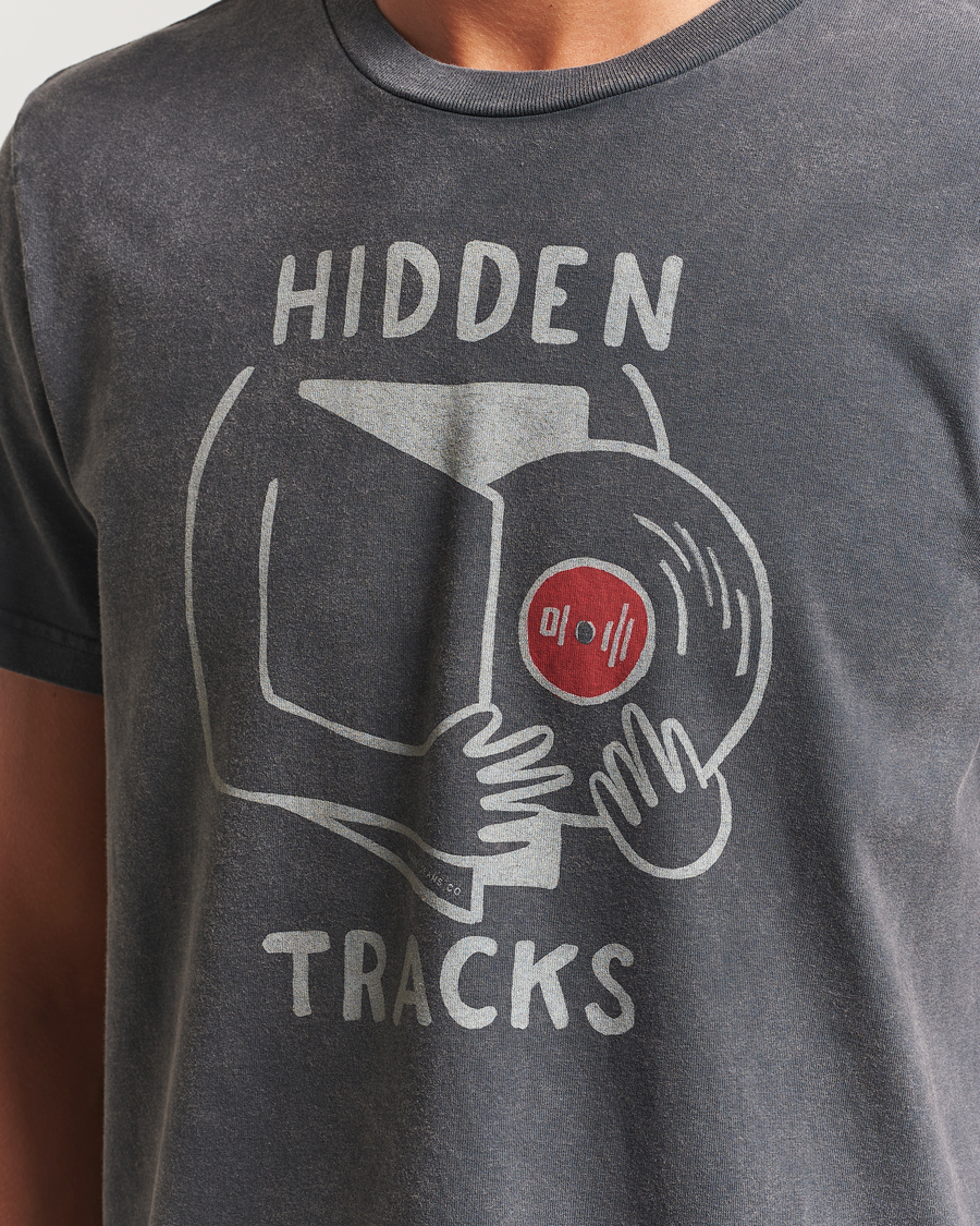 Herren | T-Shirts | Nudie Jeans | Roy Hidden Track T-Shirt Antracite