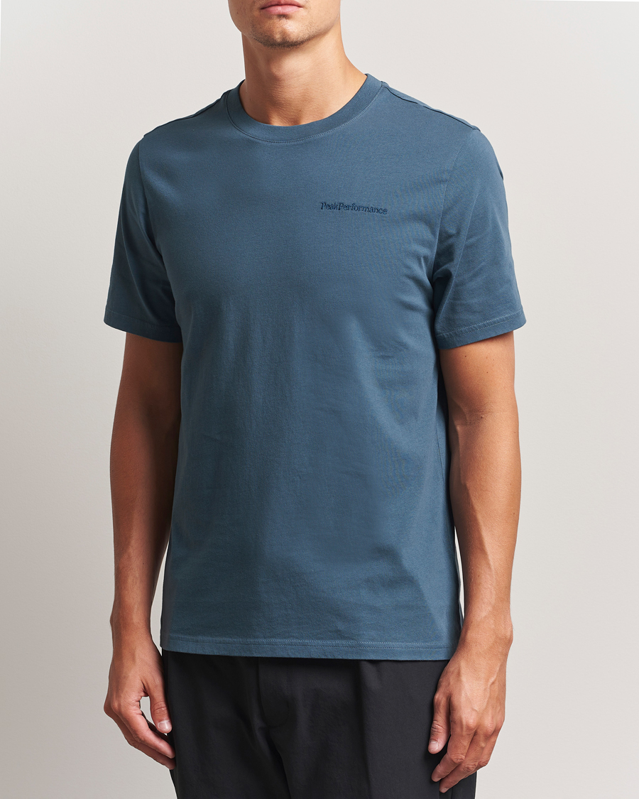 Herren | T-Shirts | Peak Performance | Original Crew Neck T-Shirt Mountain Lake