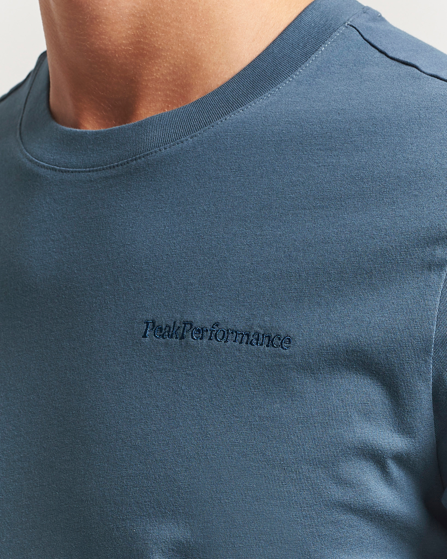 Herren | T-Shirts | Peak Performance | Original Crew Neck T-Shirt Mountain Lake