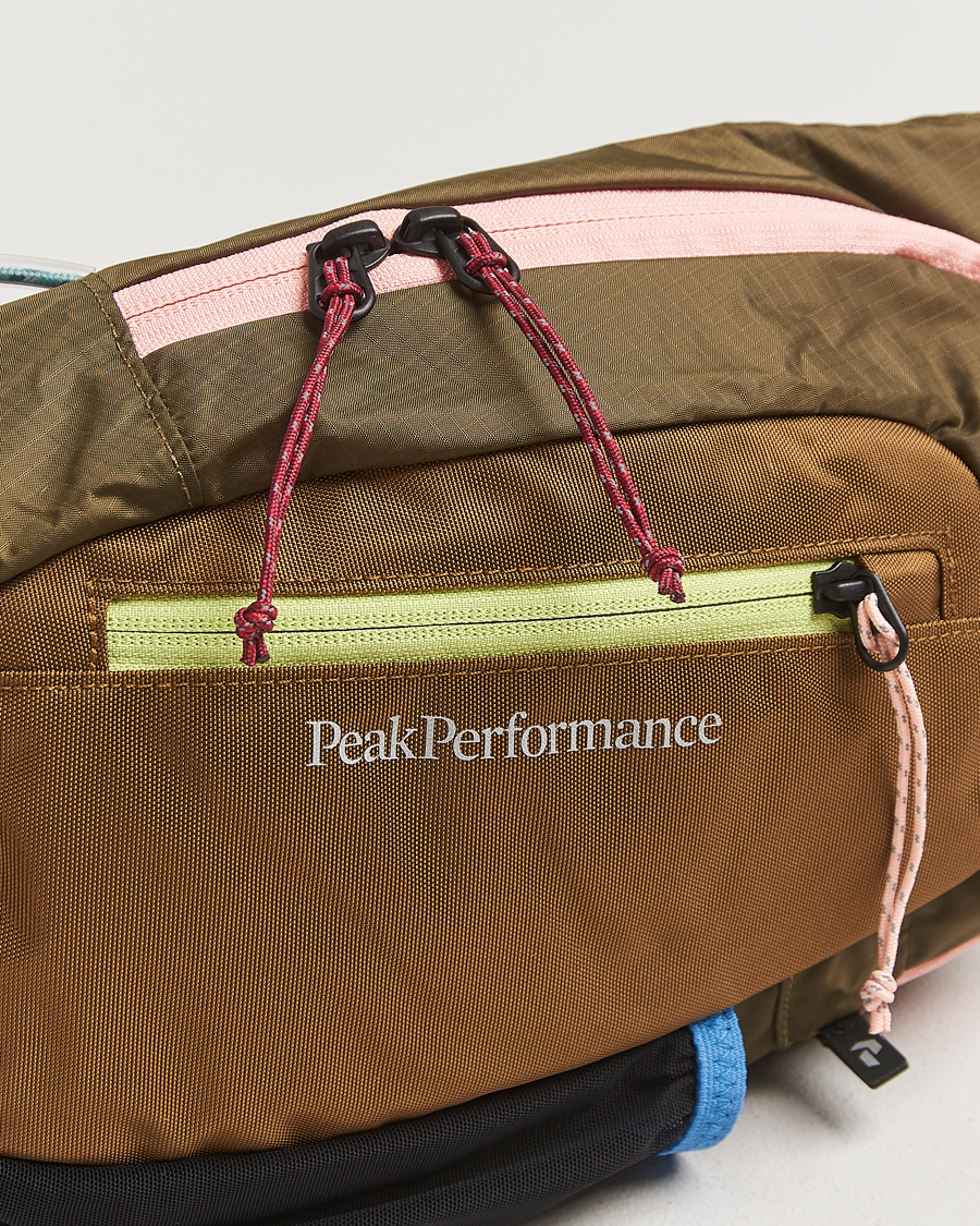 Herren | Taschen | Peak Performance | Outdoor Slingbag Meadow Moss