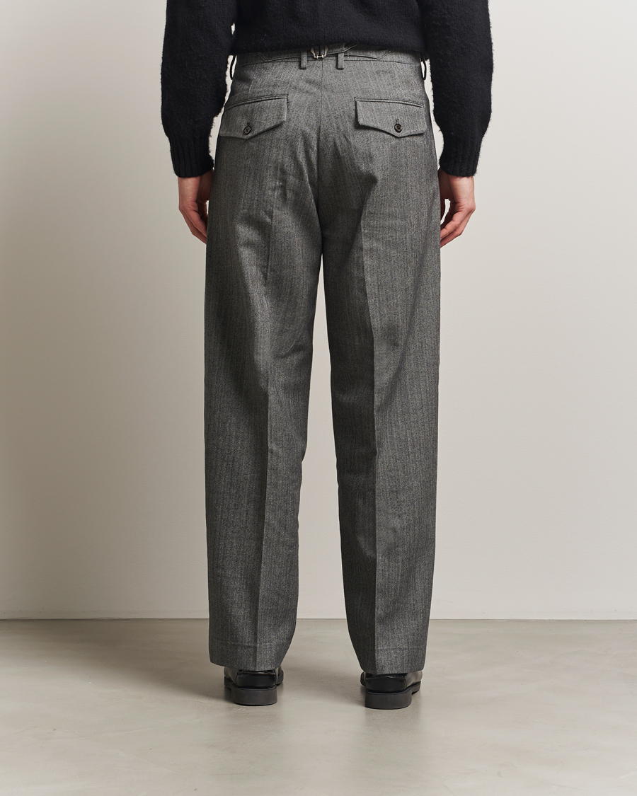 Herren | Hosen | NN07 | Justin Double Pleated Herringbone Trousers Grey