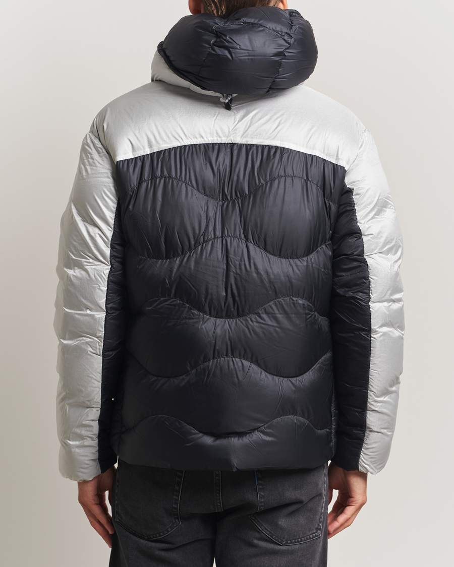 Herren | Jacken | Peak Performance | Helium Diamond Fused Hooded Down Jacket Black/Antarctica