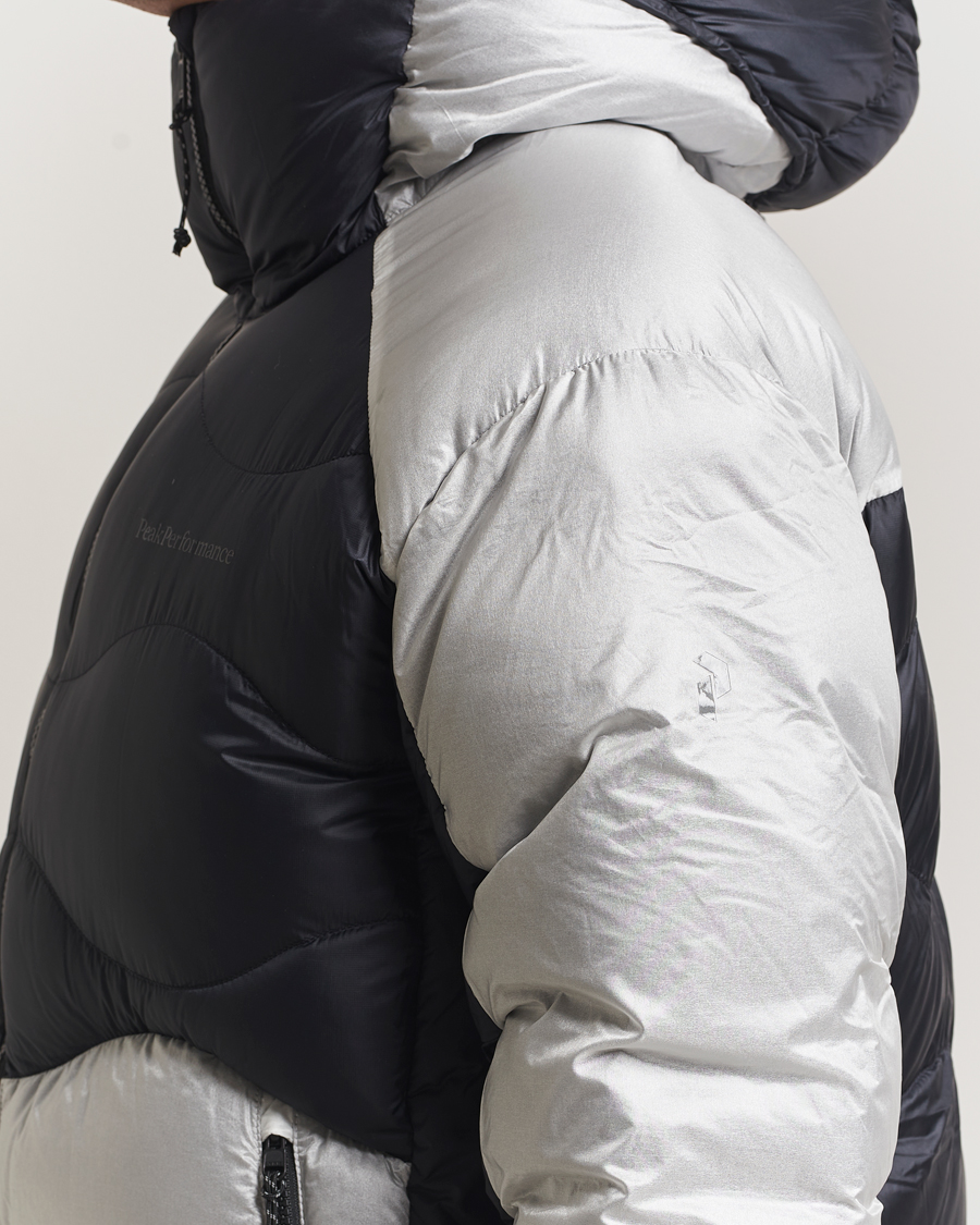 Herren | Jacken | Peak Performance | Helium Diamond Fused Hooded Down Jacket Black/Antarctica